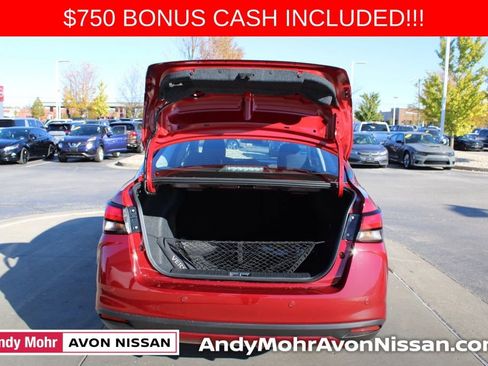 New 2025 Nissan Versa SR w/ Trunk Package image 5