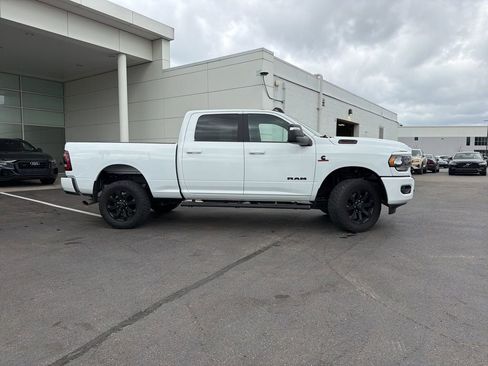 Used 2024 RAM 2500 Big Horn w/ Night Edition image 2
