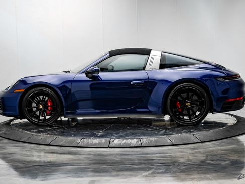 Used 2024 Porsche 911 Targa 4S image 8