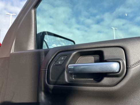 Used 2022 GMC Sierra 1500 Denali w/ Denali Premium Package image 31