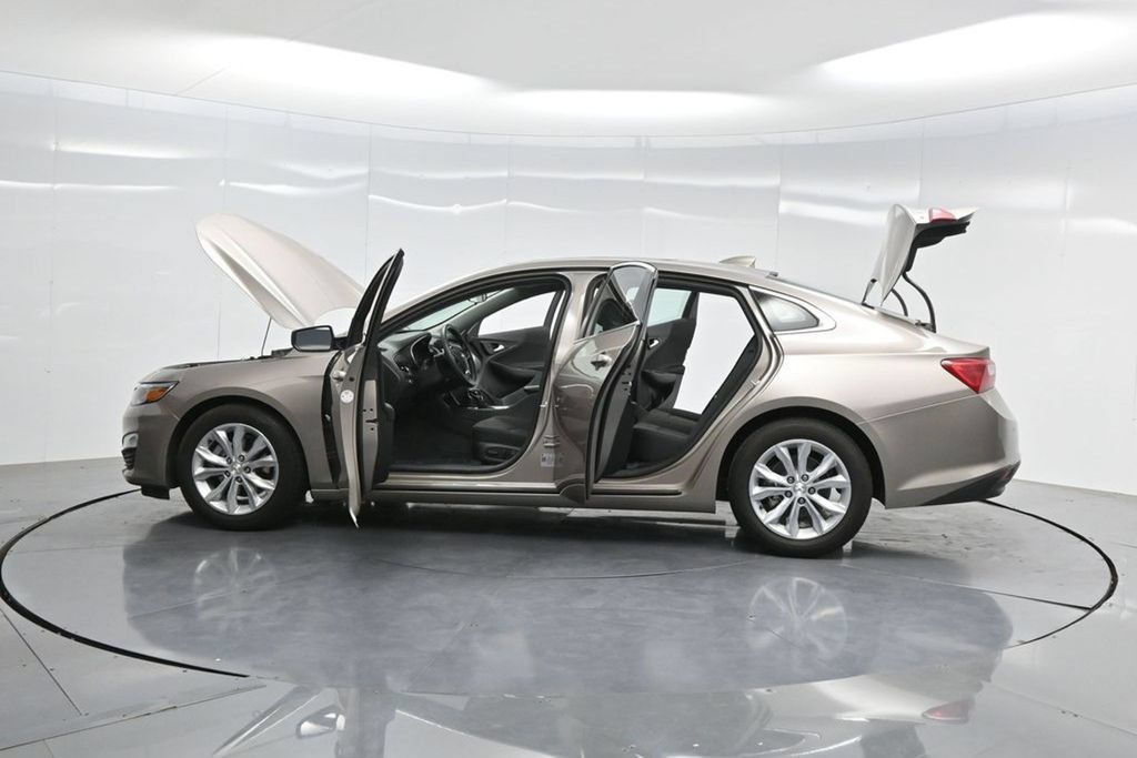 Used 2024 Chevrolet Malibu LT FWD image 40