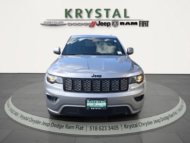 Certified 2021 Jeep Grand Cherokee Laredo X AWD/4WD image 2