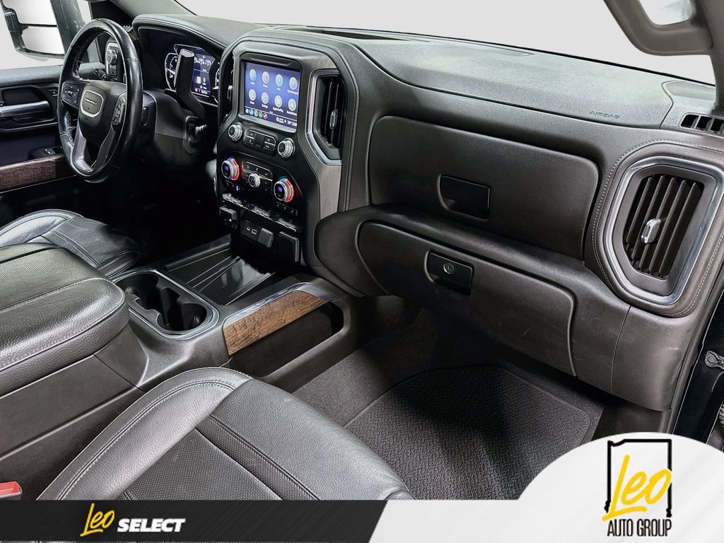 Used 2023 GMC Sierra 2500 Denali AWD/4WD image 33