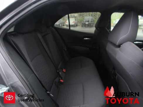 Used 2022 Toyota Corolla SE image 16