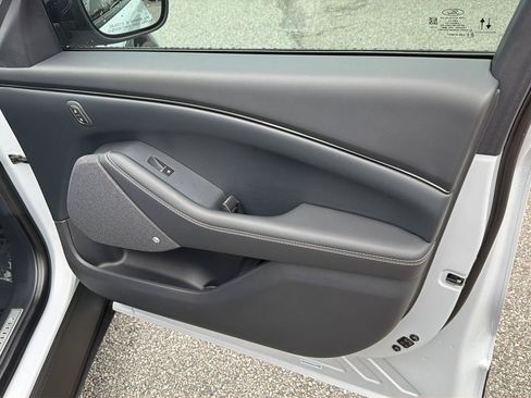 Used 2021 Ford Mustang Mach-E Premium RWD image 14