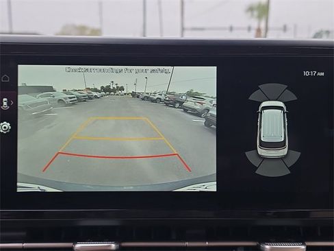 Certified 2024 Kia Carnival EX image 27