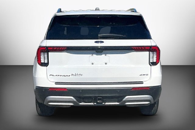 Used 2025 Ford Explorer Platinum w/ LUX Leather Package AWD/4WD image 4