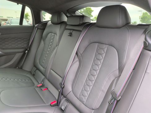 Used 2024 BMW X6 M Competition w/ Executive Package AWD/4WD image 39
