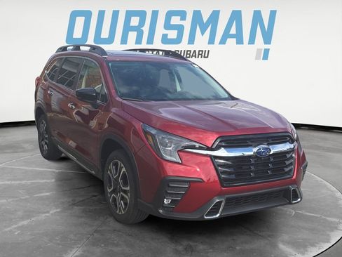 Used 2025 Subaru Ascent Touring image 1