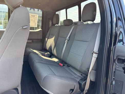 Used 2019 Ford F150 XLT w/ Equipment Group 302A Luxury AWD/4WD image 11