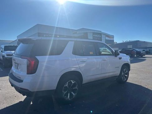 Used 2025 GMC Yukon AT4 Ultimate w/ LPO, Illumination Package image 6