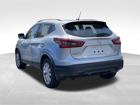 Certified 2022 Nissan Rogue Sport SV AWD/4WD image 5