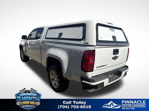 Used 2019 Chevrolet Colorado LT w/ Safety Package RWD image 4