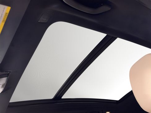 Used 2024 BMW X3 xDrive30i w/ Premium Package image 18