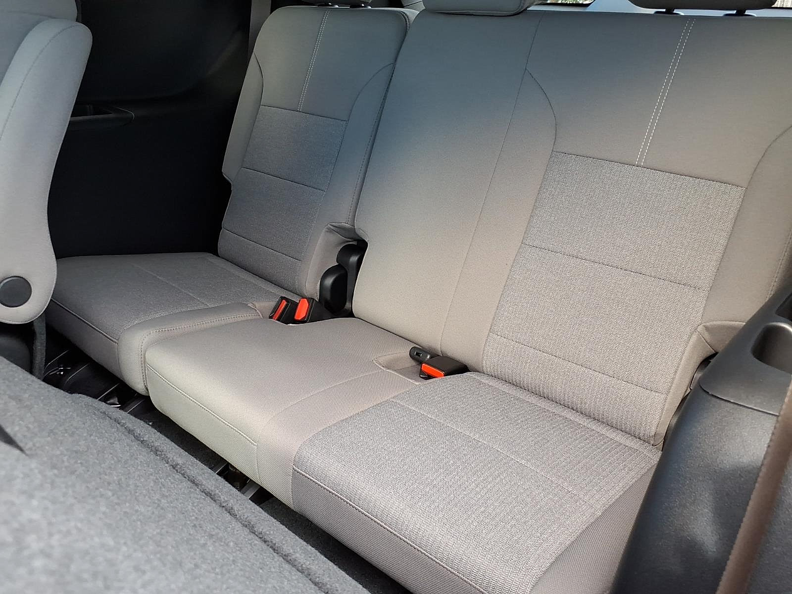 New 2027 GMC Acadia Elevation w/ LPO, Floor Liner Package AWD/4WD image 12