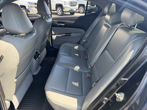 Used 2016 Acura TLX V6 FWD image 18