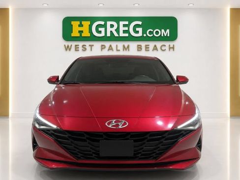 Used 2023 Hyundai Elantra SEL w/ Convenience Package FWD image 7