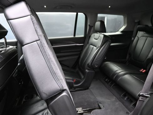 Used 2021 Jeep Grand Cherokee L Limited AWD/4WD image 26