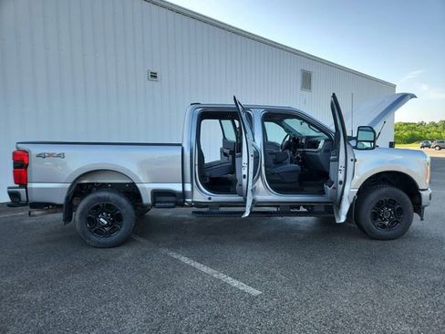 Used 2023 Ford F350 XL w/ STX Appearance Package AWD/4WD image 36