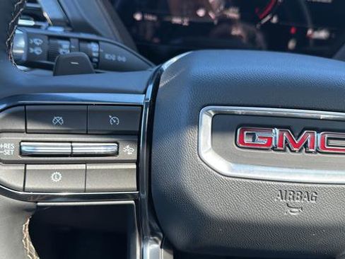 New 2026 GMC Yukon XL AT4 w/ AT4 Premium Package AWD/4WD image 25