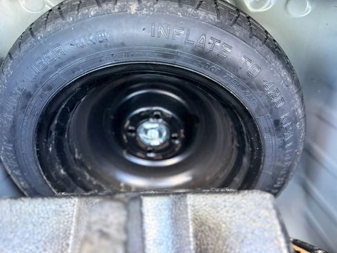 Used 2016 Honda Fit LX image 25