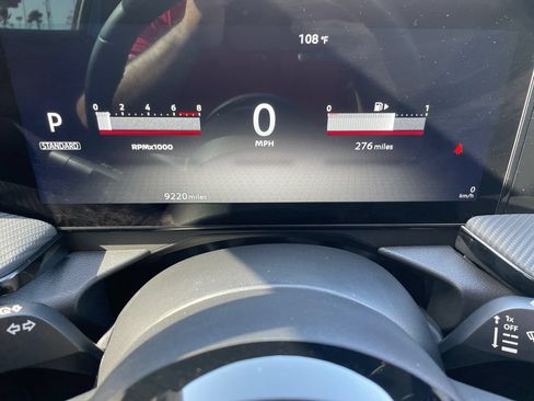 Certified 2025 Nissan Kicks SR FWD image 12