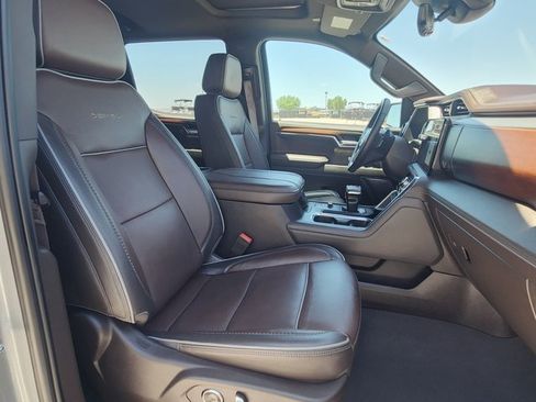 Used 2024 GMC Sierra 1500 Denali w/ Denali Reserve Package image 20