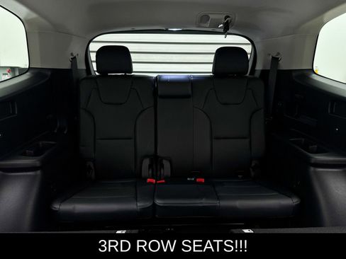 Used 2025 Kia Telluride S image 11