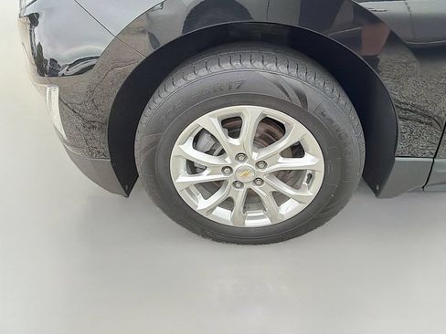 Used 2020 Chevrolet Equinox LS FWD image 13