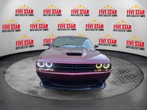Used 2019 Dodge Challenger R/T image 2