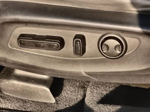 Used 2023 Honda CR-V Sport Touring image 31