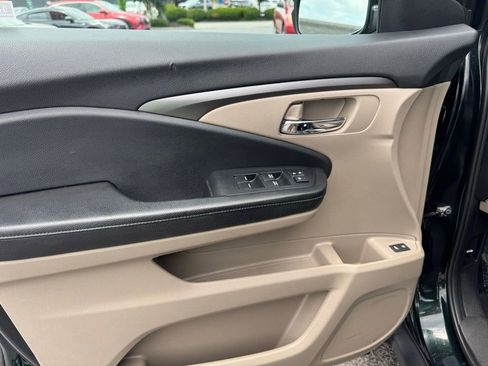 Used 2018 Honda Pilot EX-L image 19