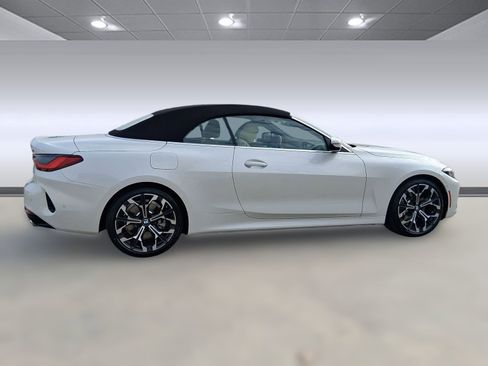 New 2026 BMW 430i Convertible image 18