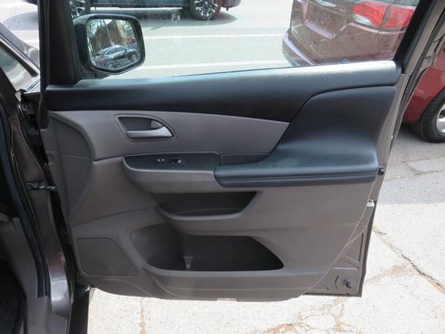 Used 2013 Honda Odyssey EX-L image 26