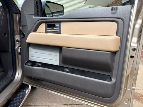 Used 2013 Ford F150 XLT w/ Luxury Equipment Group RWD image 24