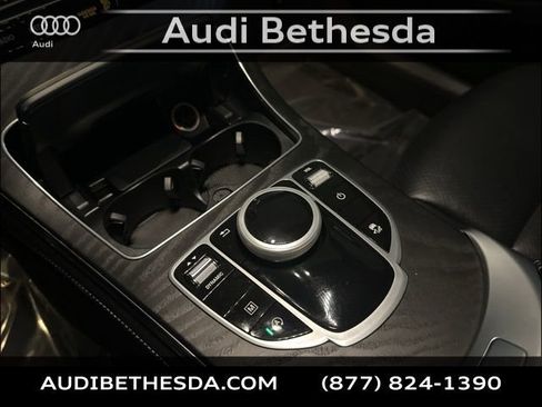 Used 2019 Mercedes-Benz GLC 300 4MATIC image 24