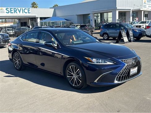 Certified 2025 Lexus ES 350 w/ Premium Package image 2
