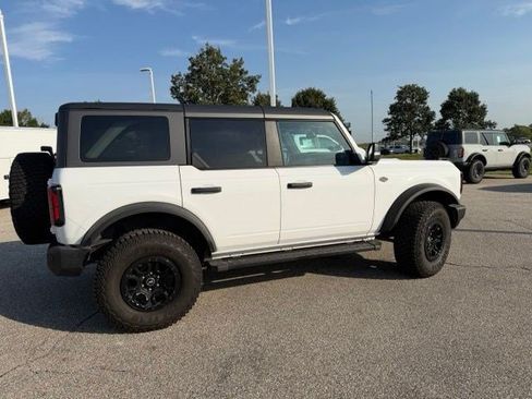 Used 2022 Ford Bronco Wildtrak AWD/4WD image 16