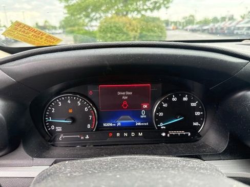 Used 2020 Ford Explorer XLT w/ Equipment Group 202A AWD/4WD image 11