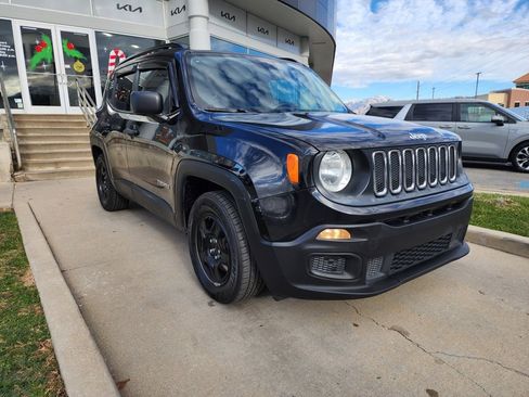 Used 2017 Jeep Renegade Sport w/ Power & Air Group image 3