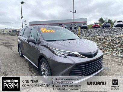 Certified 2022 Toyota Sienna LE