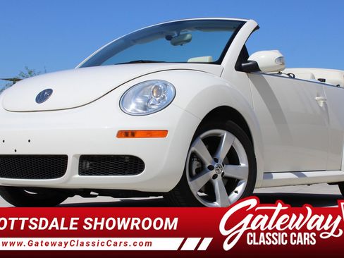 Used 2007 Volkswagen Beetle Triple White Edition FWD image 1