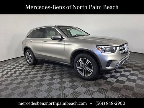 Used 2020 Mercedes-Benz GLC 300 image 7