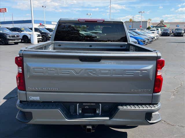 Used 2023 Chevrolet Silverado 1500 Custom AWD/4WD image 4