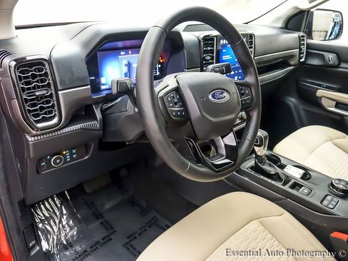 Used 2024 Ford Ranger XLT image 11