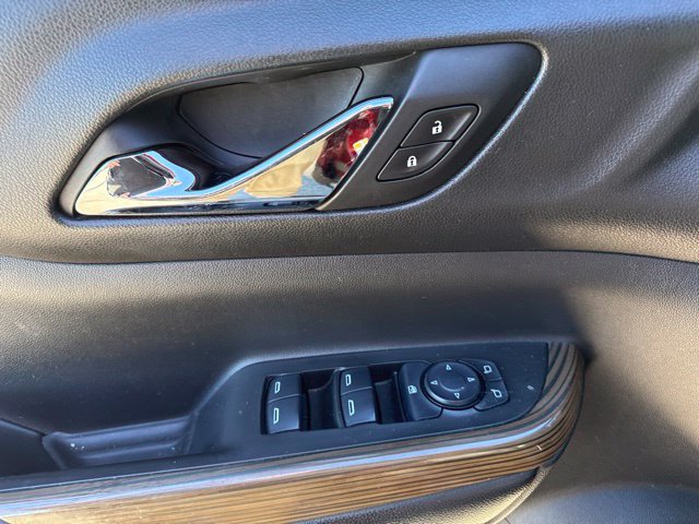 Used 2017 GMC Acadia SLE FWD image 9