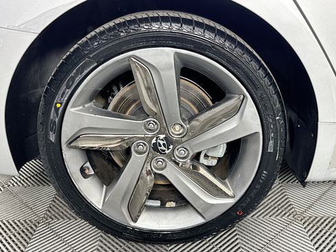 Used 2019 Genesis G70 2.0T Advanced w/ Elite Package image 54