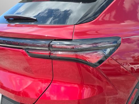 New 2026 Chevrolet Equinox EV LT FWD image 15