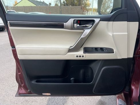 Used 2020 Lexus GX 460 Premium image 9