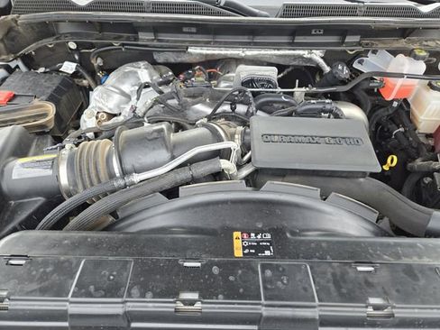 Used 2025 GMC Sierra 2500 Denali Ultimate image 32